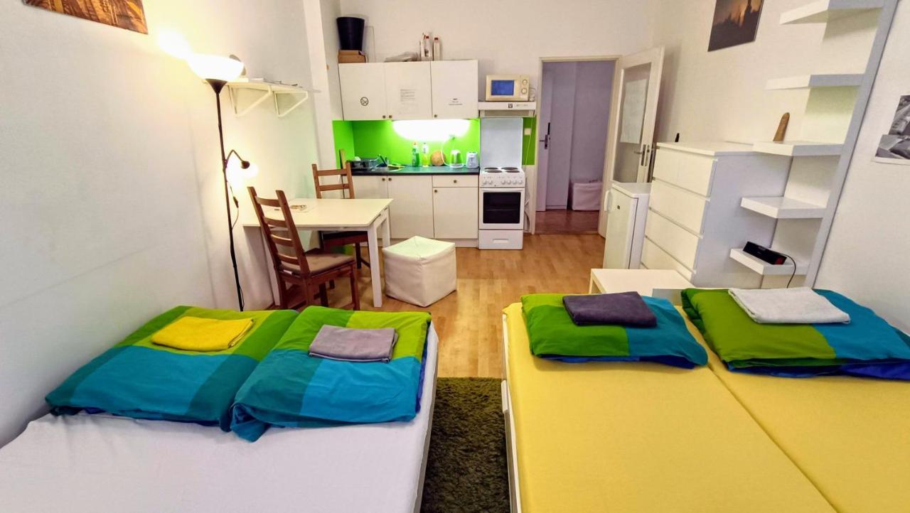 Nice Apartment By The Center Praha Exteriér fotografie